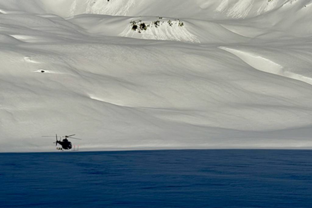 heliskiing